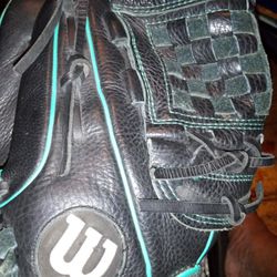 Wilson A500 12" Black Leather Gloves LHT