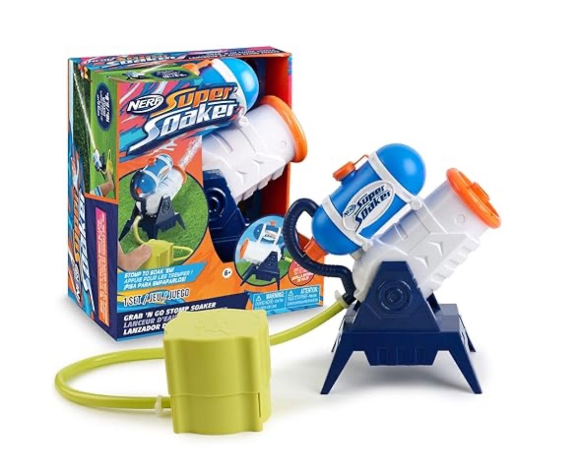 NERF Super Soaker Stomp Soaker Blasting Machine, NEW
