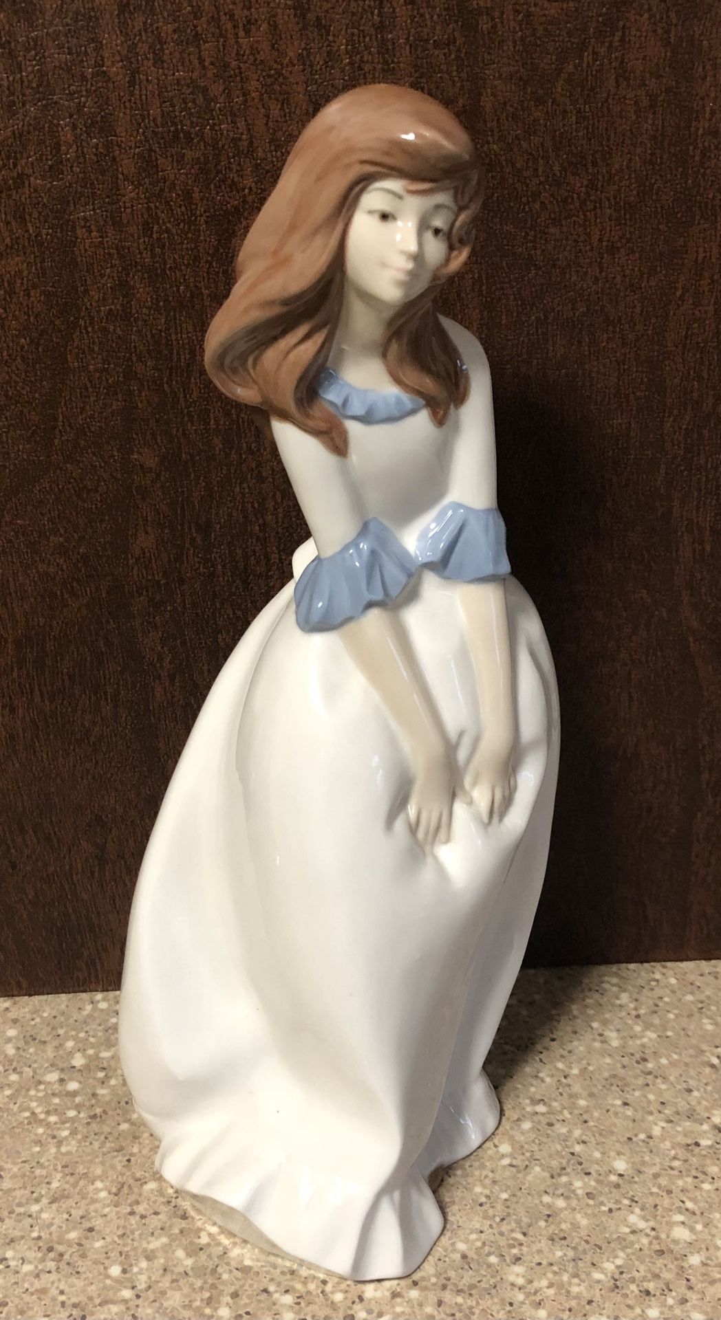 Llandro Style Mirmasu Vtg. Porcelain Hand Painted Figurine Valencia, Spain 12”