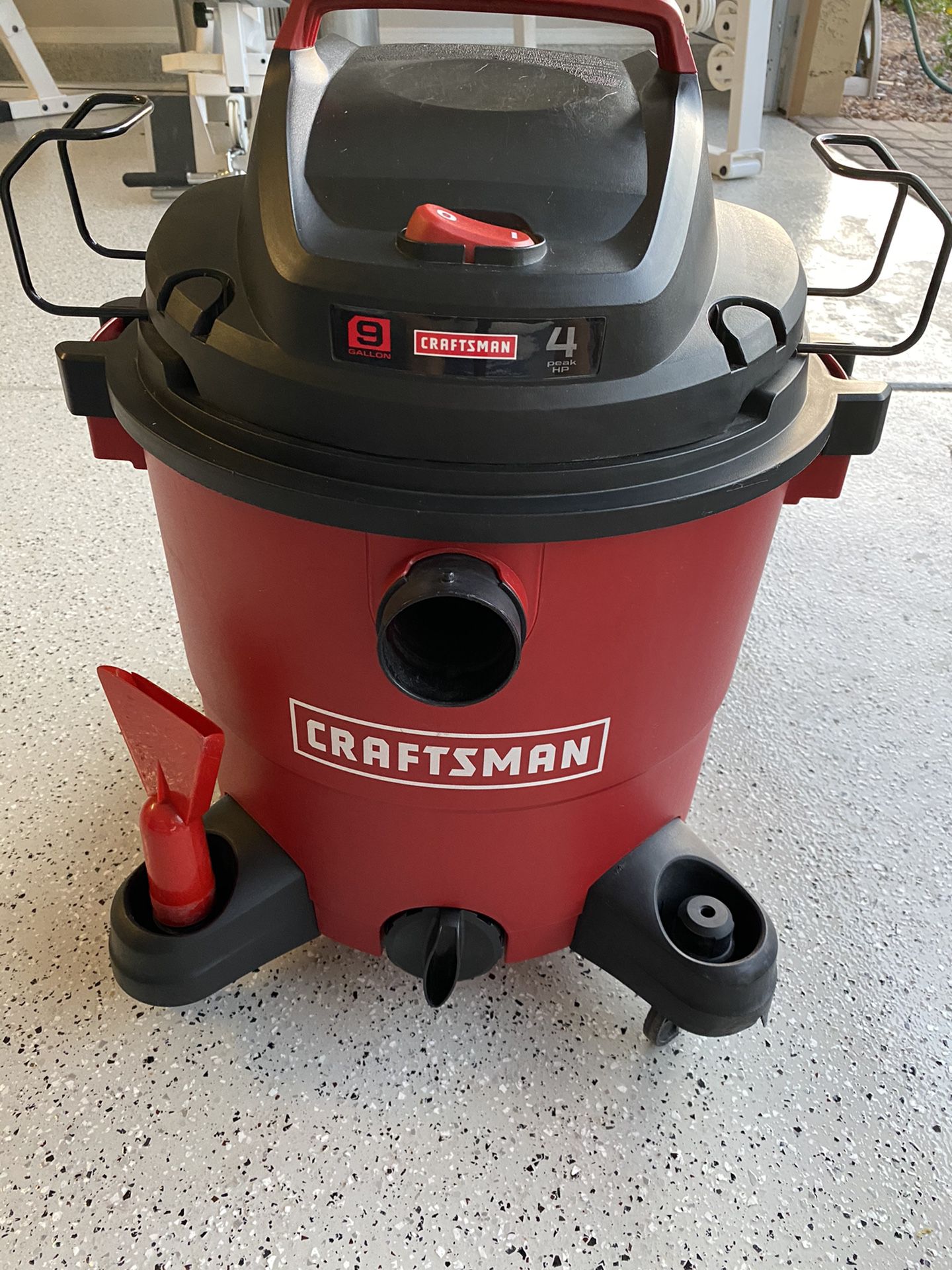 Craftsman Vacuum 9 gal 4 hp