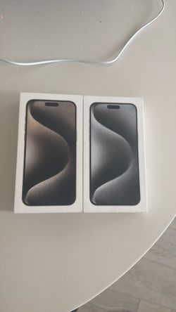 (2)-Iphone 15 Pro Max UNLOCKED