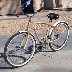 Huffy men's Beach Cruiser bike Size 26