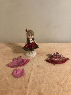 Vintage 1984 Ginny Vogue Doll 8” Tall With 3 Outfits Stand & Shoes 