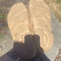 Yeezy Foam Runner