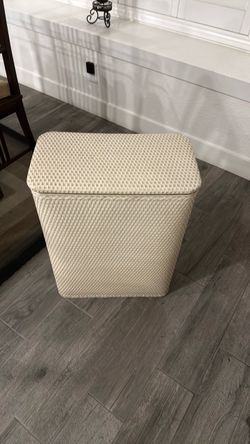 Vintage Hamper