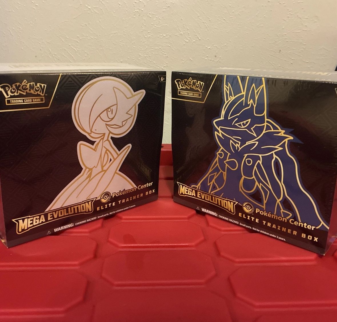 Mega Evolution - Mega Lucario & Mega Gardevoir SEALED POKEMON CENTER ETBs