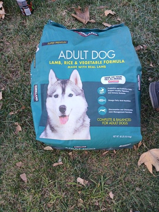 $35. ADULT DOG FOOD 40 POUNDS Pick Up