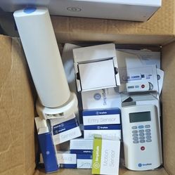 SimpliSafe Wireless Home Security 