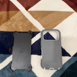 Otterbox Defender Pro Series, iPhone 17 Pro Phone Case, Gray/ White