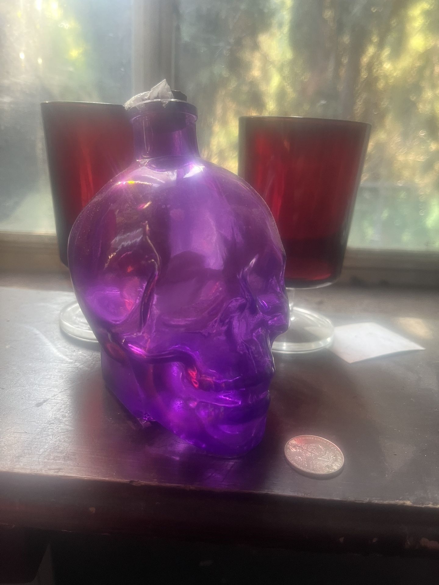 Glass Skull bottle. W/cork stopper