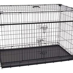 Large Dog Crate 42” Long 27” Wide 30” Wide Double Door With Divider Like New Condition Holds Up To 90 lb Dog