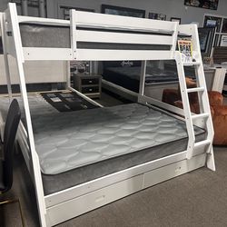 Perfect bunk bed w/storage! $649 🤍✨ more colors available!