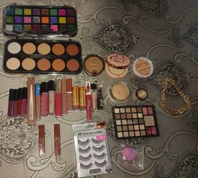 Makeup ( Maquillaje )