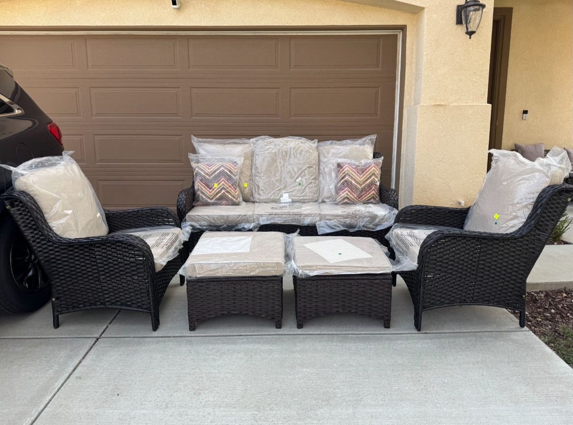 Patio Furniture 