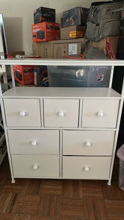 Dresser