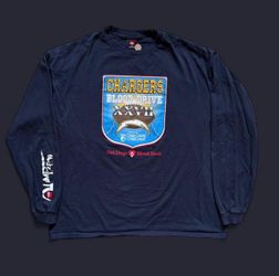 Vintage 2000’s San Diego Chargers x Quiksilver surf long sleeve t-shirt