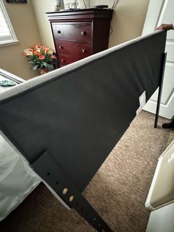 Beautiful toughed queen size headboard Beautiful tufted queen size headboard