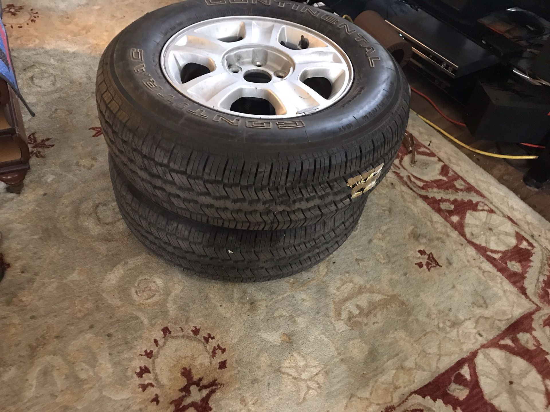 2 continental 235/70/16 brand new Tyres