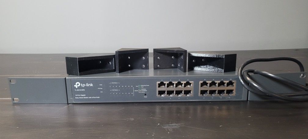 tp-link Network Switch