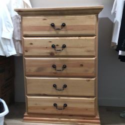5 Drawer Upright Pine Dressers