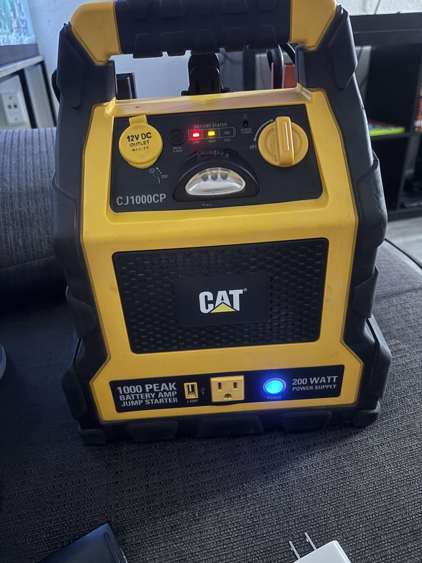 CAT Jumpstart/ Air Compressor
