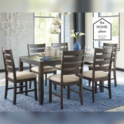 NEW MERCHANDISE FOR SALE 🚨🚨CONTEMPORARY  DINING TABLE WITH 6 CHAIRS.