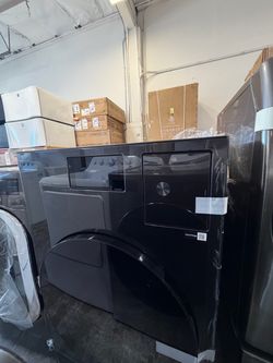 Samsung Black Front-Load Washer and Dryer combo