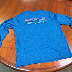 Patagonia Cool Daily Shirt Men’s Large New 
