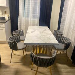 BRAND NEW DINING SET SAME DAY DELIVERY 