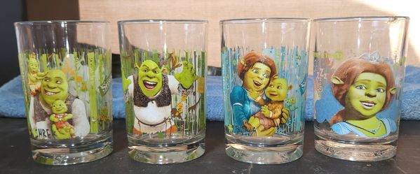 SHREK GLASS CUPS