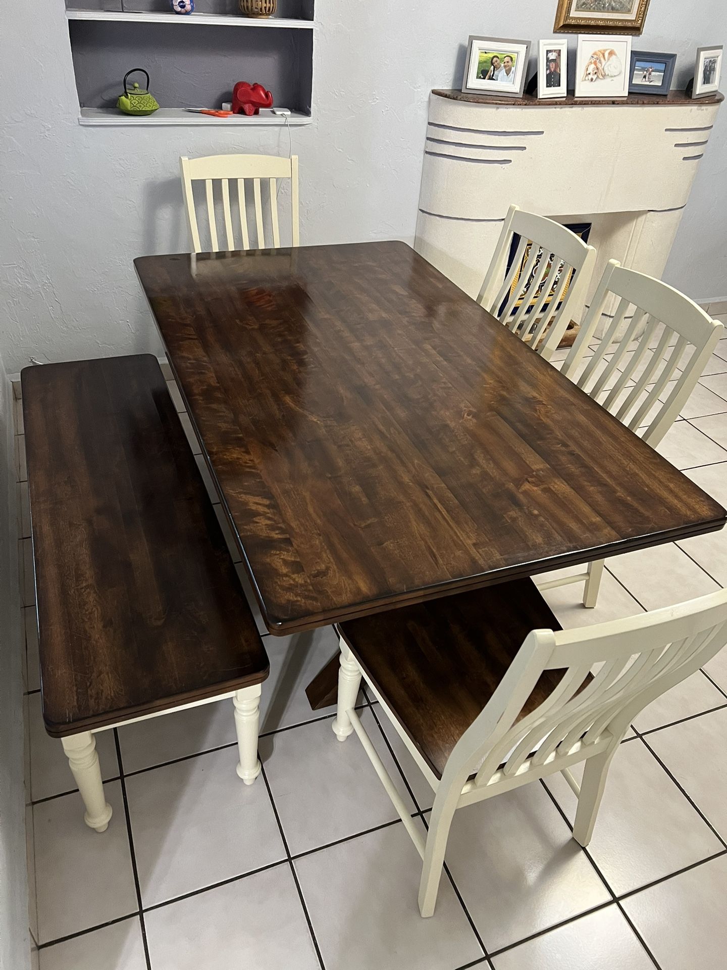 Solid wood Table Set 6 Chairs Used