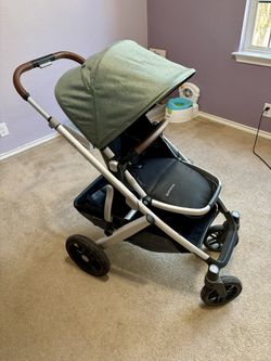 UPPAbaby Vista Stroller/Bassinet/Carrying Case