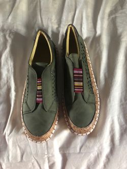 Women Shoes new size 8 1/2