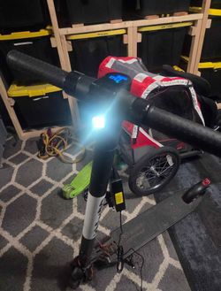 Electric scooter