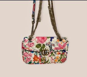 G Hand Bag/ Very Cute/ Crossbody Bag/floral/trendy