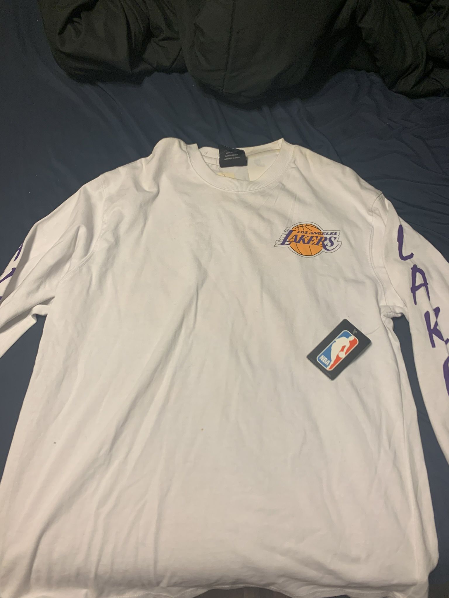 New!!Lakers shirt
