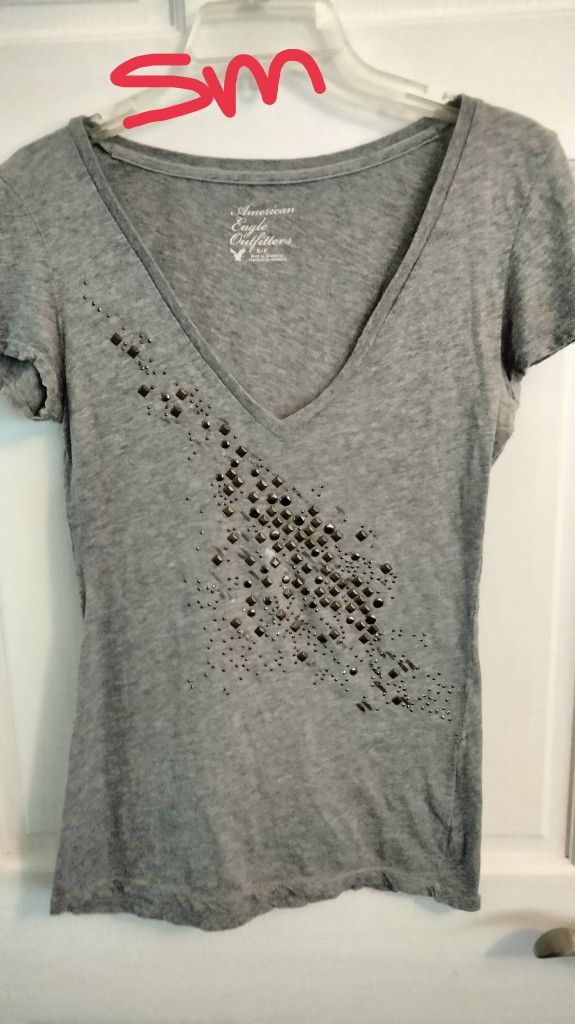 Ladies Size Small American Eagle Top