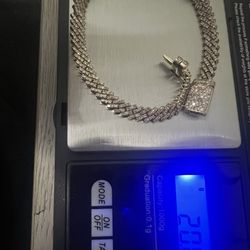 4.5 Carat Diamond bracelet . 14k Yellow Gold Solid New