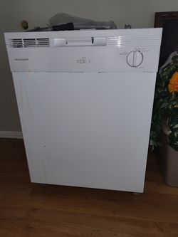 White Dishwasher Good Condition