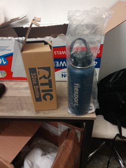 Flexport Water Thermast Alot Of Em 2 Different Kinds