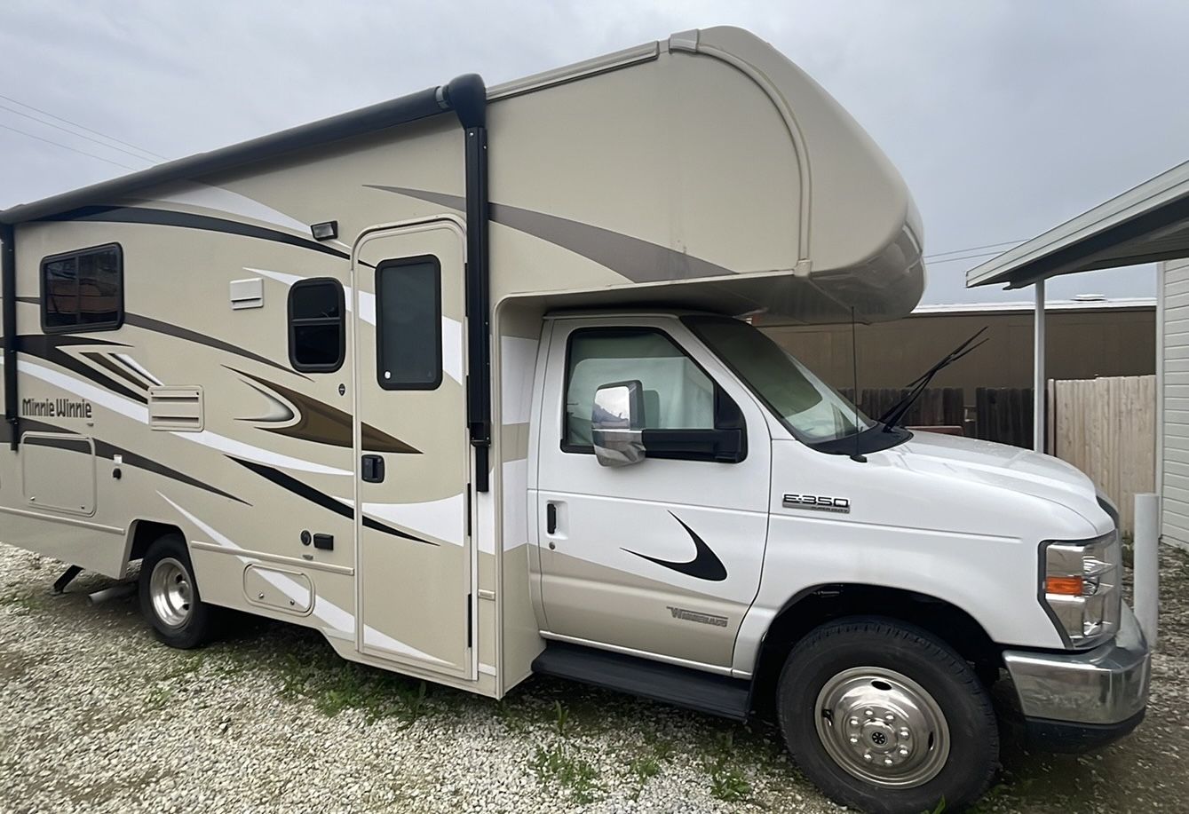 2020 Winnebago Minnie Winnie 22r