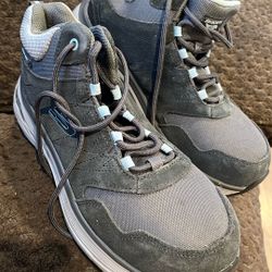 Woman Sketcher 8.5  Slip Resistance Work Shoes Arch Fit