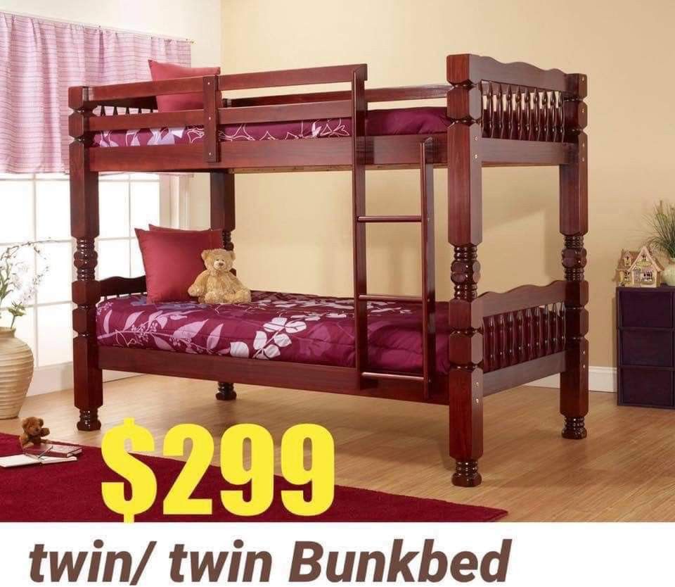 Twin twin bunk bed