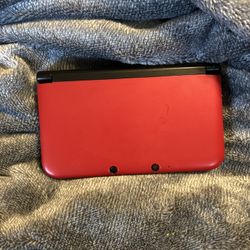 Nintendo 3DS XL (Red)