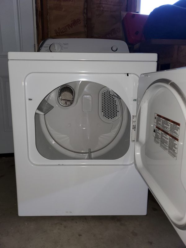 Kenmore series 100 washer and dryer for Sale in Vista, CA OfferUp