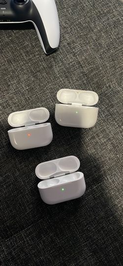 Apple Airpod Pro Charging Cases (3)