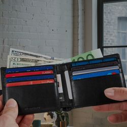 DiLoro Italian Full Grain Nappa Leather Wallet