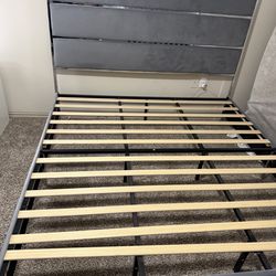 KING SIZE bed frame and headboard