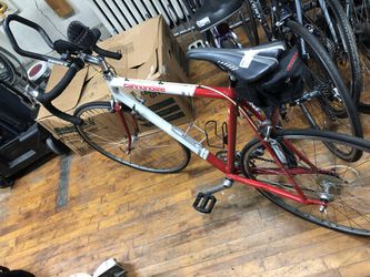 Bicycle, Bicycles Cannondale Bicycle 3 0 Series... Negotiable