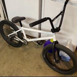 Cult BMX